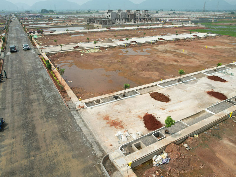 SreeCity combines modern design with natural beauty. Investment opportunities in SreeCity provide long-term value and growth in a rapidly developing area.